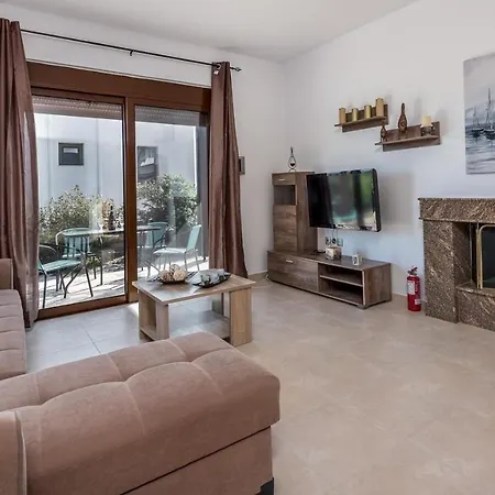 Villa Kiotari *