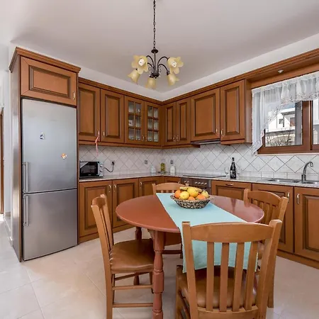 فيلة Villa Kiotari كوتاري